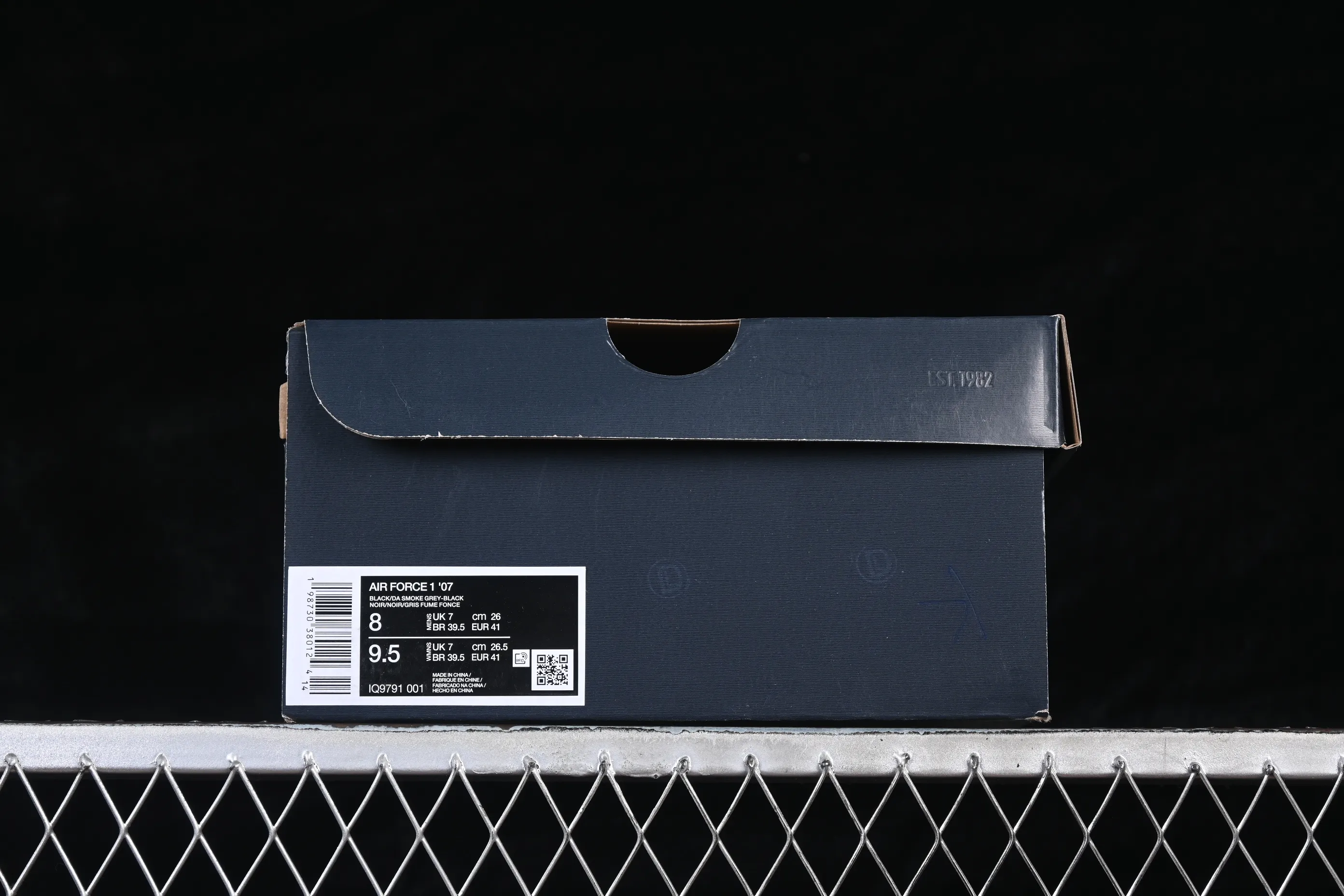 All categories Nk Air Force 1 Air Force series Nk Air Force 1 Low Air Force low-top Nike Air Force 1'07 Low matte all-black Air Force 1 low-top casual sneakers IQ9791-001